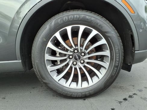 Used 2020 Lincoln Aviator Reserve w/ Equipment Group 201A AWD/4WD image 9