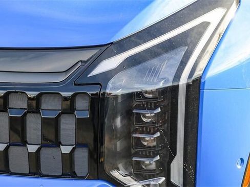 New 2026 Kia Sportage X-Pro Prestige image 4