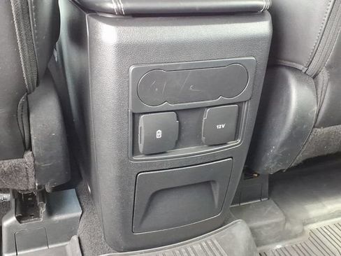 Certified 2023 Ford Explorer XLT w/ Equipment Group 202A AWD/4WD image 11