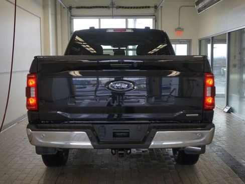 Certified 2021 Ford F150 XLT w/ Equipment Group 302A High image 12