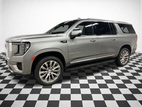 Certified 2023 GMC Yukon XL Denali w/ Advanced Technology Package image 4