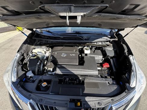 Used 2017 Nissan Murano AWD image 49