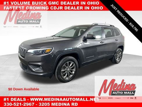 Used 2020 Jeep Cherokee Latitude Plus w/ Cold Weather Group AWD/4WD image 1