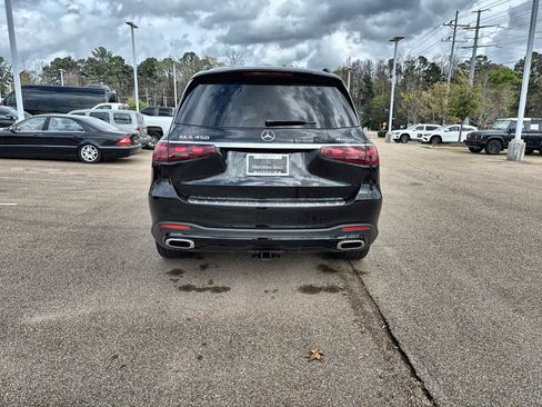Used 2025 Mercedes-Benz GLS 450 4MATIC image 7