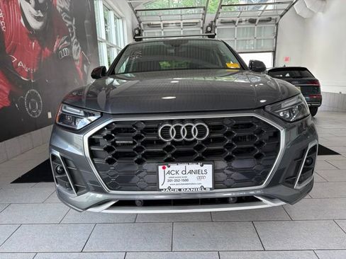 Used 2023 Audi Q5 2.0T Premium w/ Convenience Package AWD/4WD image 7
