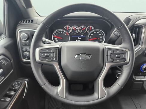 Used 2022 Chevrolet Silverado 1500 RST AWD/4WD image 11