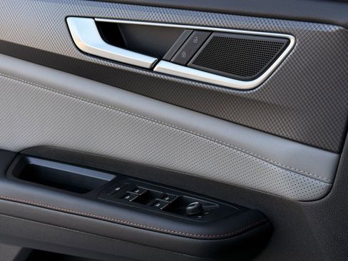 New 2026 Volkswagen Atlas Peak Edition AWD/4WD image 23