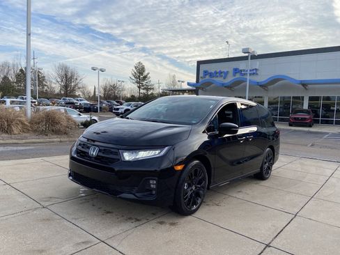 New 2026 Honda Odyssey Sport-L image 4