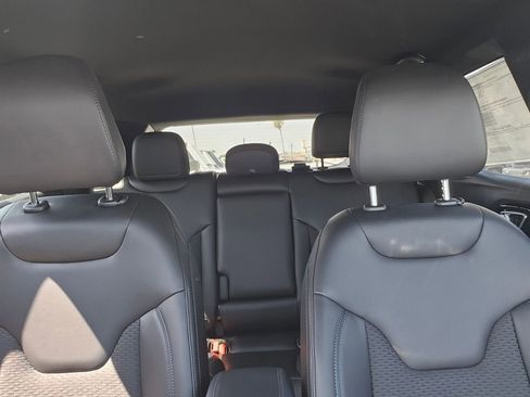 New 2026 Jeep Compass Latitude AWD/4WD image 4
