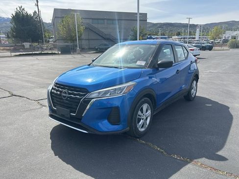 Used 2024 Nissan Kicks S image 9
