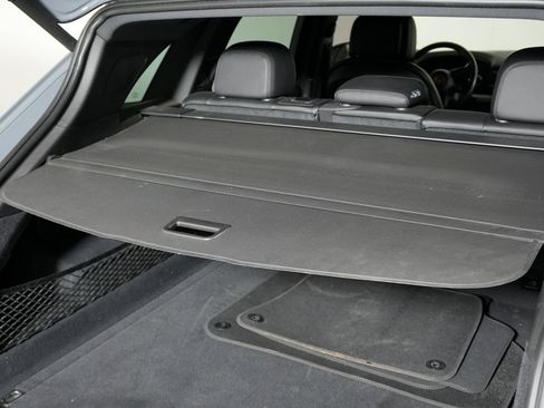 Certified 2024 Porsche Cayenne AWD/4WD image 44