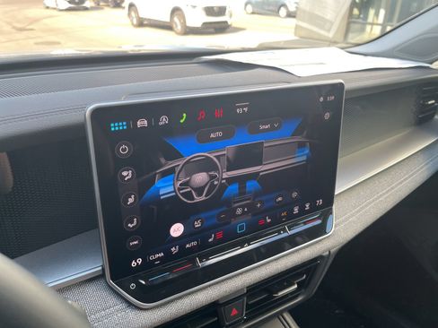 New 2026 Volkswagen Tiguan S FWD image 18