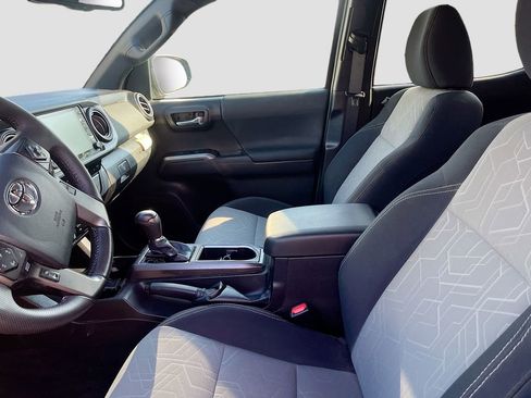 Used 2023 Toyota Tacoma TRD Sport AWD/4WD image 20