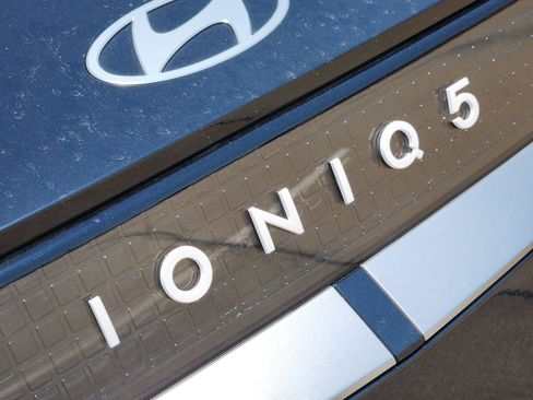 New 2026 Hyundai Ioniq 5 SEL RWD image 8