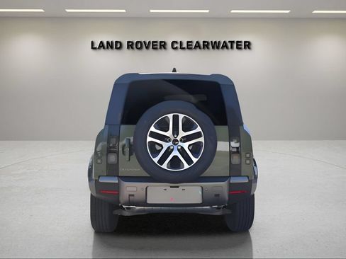 Used 2026 Land Rover Defender 110 S AWD/4WD image 4