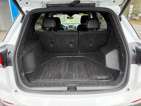 Used 2023 Chevrolet Equinox RS image 26