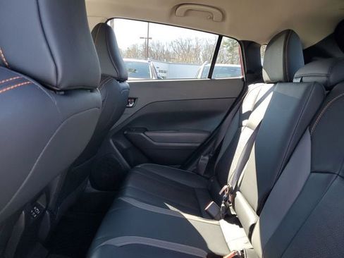 Certified 2024 Subaru Crosstrek 2.5i Limited w/ Crosstrek Mirror Package image 12