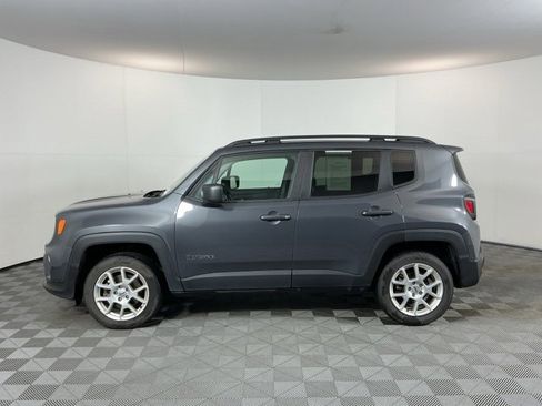 Used 2022 Jeep Renegade Latitude image 8