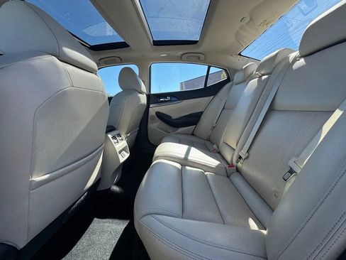 Used 2018 Nissan Maxima 3.5 SL image 28