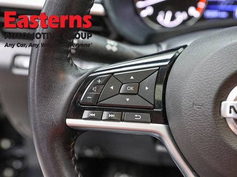 Used 2021 Nissan Altima 2.5 SV w/ SV Premium Package FWD image 15