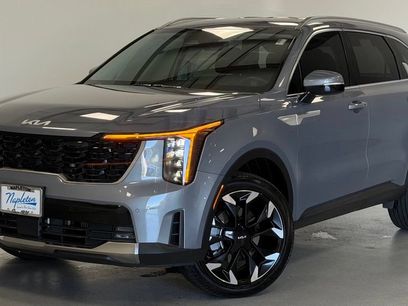 Used 2025 Kia Sorento EX