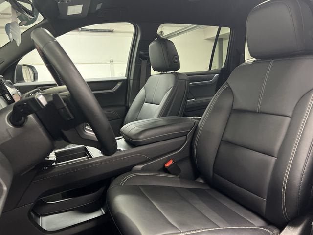 Certified 2024 GMC Acadia Elevation AWD/4WD image 19