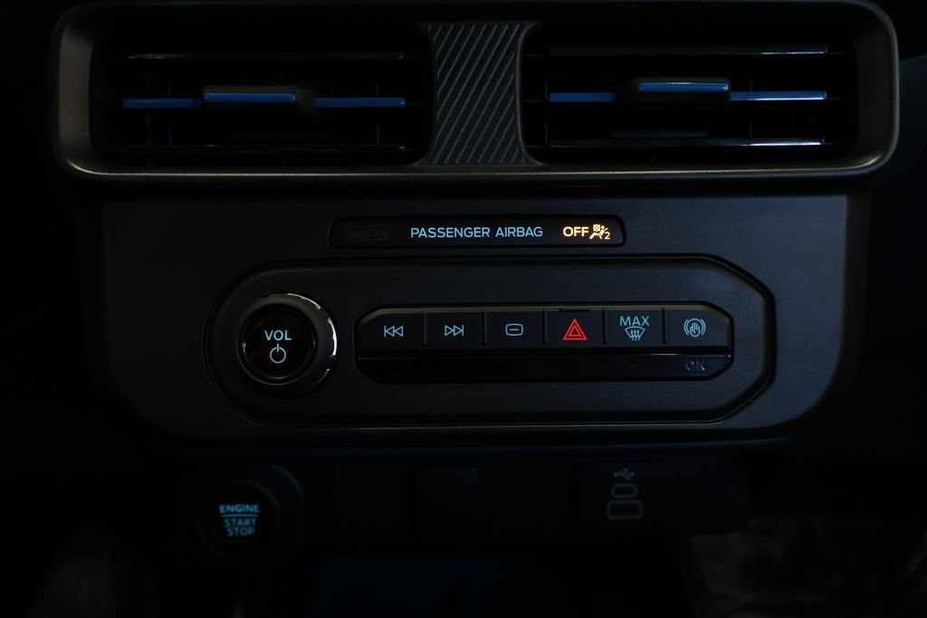 Used 2025 Ford Maverick XLT w/ XLT Luxury Package AWD/4WD image 28