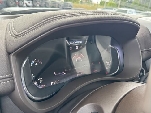 Used 2025 RAM 2500 Laramie image 21