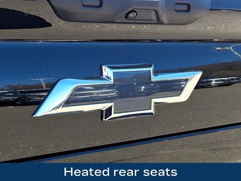 Used 2026 Chevrolet Silverado EV Trail Boss AWD/4WD image 32