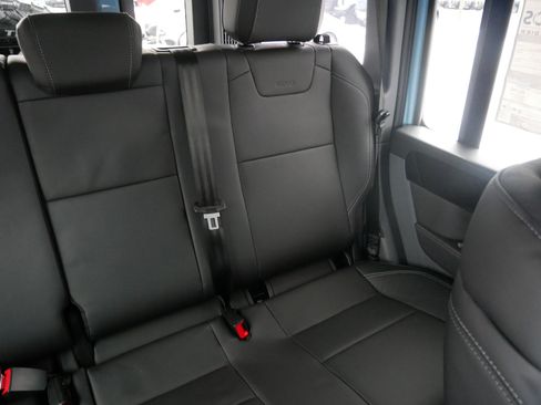 New 2026 INEOS Grenadier Fieldmaster Edition image 14