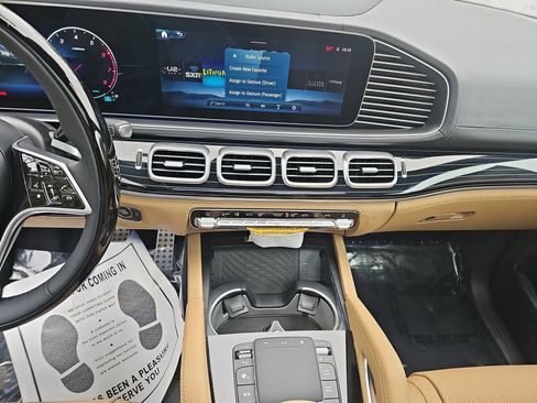 New 2026 Mercedes-Benz GLS 450 GLS 450 image 22