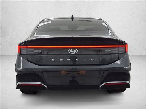 Certified 2024 Hyundai Sonata SEL FWD image 7