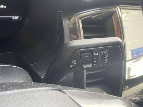 Used 2022 Ford Ranger Lariat w/ Equipment Group 501A High image 26