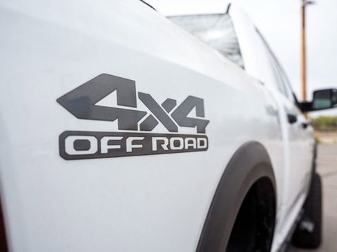 Used 2017 RAM 2500 Tradesman w/ Chrome Appearance Group AWD/4WD image 10