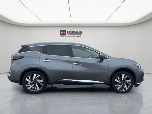 Used 2024 Nissan Murano SL image 9