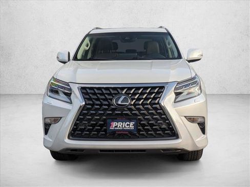 Used 2023 Lexus GX 460 Premium image 2
