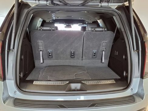 Used 2023 Chevrolet Tahoe RST AWD/4WD image 22