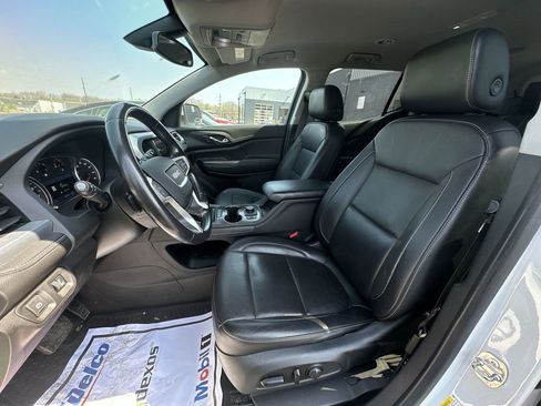Used 2020 GMC Acadia SLT AWD/4WD image 11