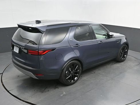 New 2026 Land Rover Discovery S AWD/4WD image 36
