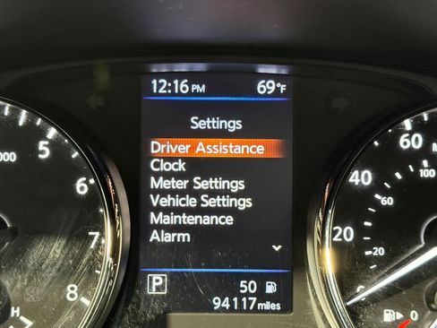 Used 2020 Nissan Rogue Sport S FWD image 13