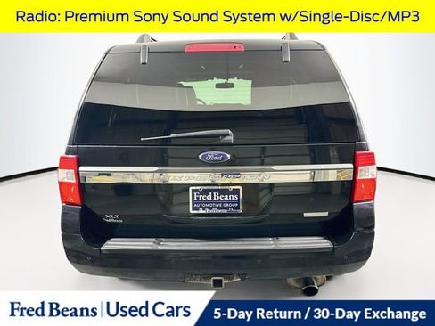 Used 2016 Ford Expedition XLT w/ Equipment Group 202A AWD/4WD image 8