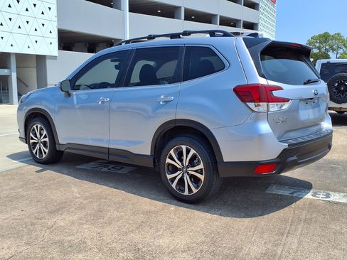 Used 2024 Subaru Forester Limited w/ POP Package 3 AWD/4WD image 3