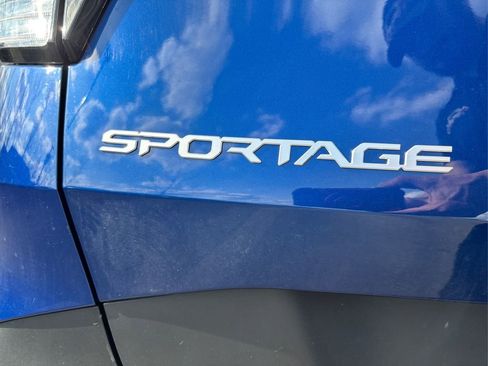 Certified 2023 Kia Sportage X-Pro AWD/4WD image 15