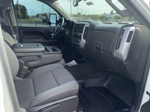 Used 2014 GMC Sierra 1500 SLE AWD/4WD image 4