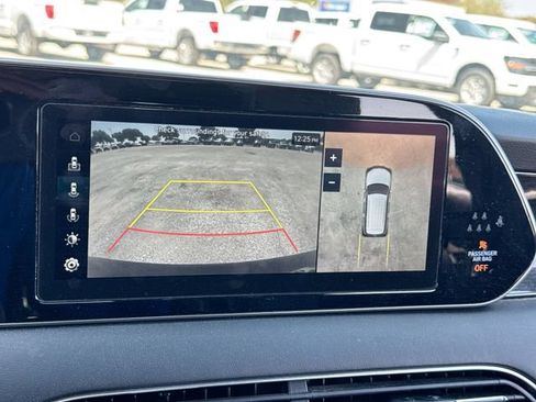 Used 2021 Hyundai Palisade Calligraphy FWD image 17