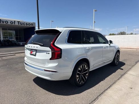 Certified 2025 Volvo XC90 B6 Plus w/ Protection Package Premier AWD/4WD image 5