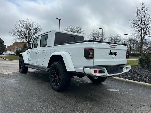 Used 2022 Jeep Gladiator Overland image 8