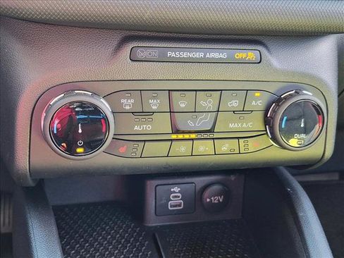 Used 2024 Ford Bronco Sport Outer Banks AWD/4WD image 9