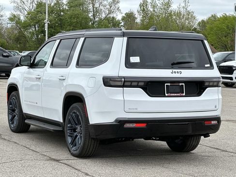 New 2026 Jeep Grand Wagoneer 4WD image 4