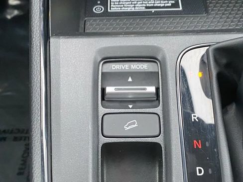 Certified 2025 Honda CR-V Sport-L image 19